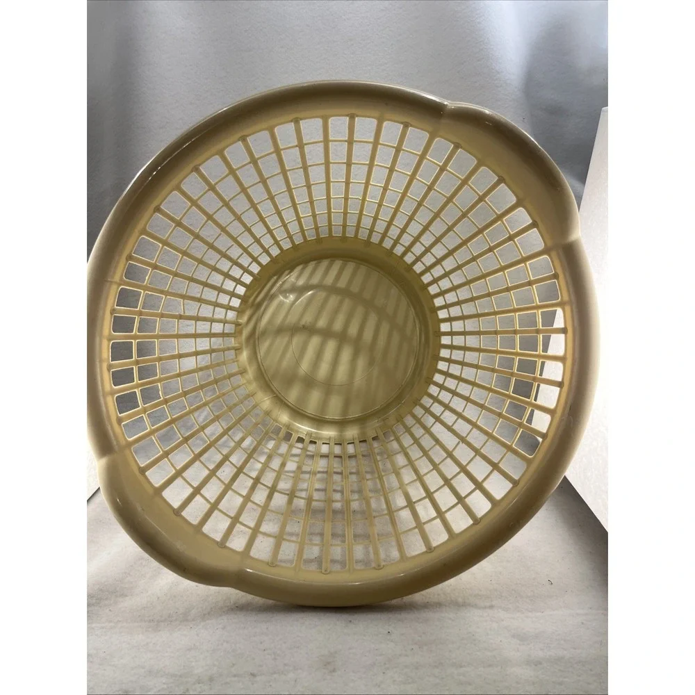 Beige Cage Round Plastic Laundry Basket Retro 1960-70s Vintage, MCM, Grannycore